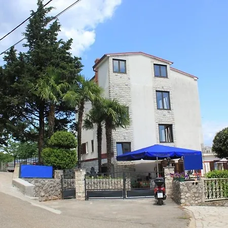 With A Parking Space Lovran, Opatija - 2352 Penzion